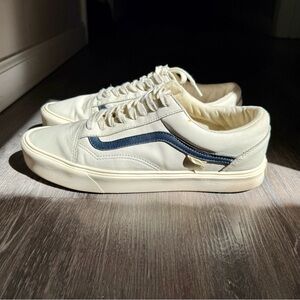 Vans Old Skool Low-Top Sneakers in Cream with Navy Style 36 men’s 11.5